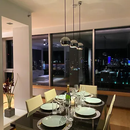 High-rise Panoram View Ultra Luxury דירה
